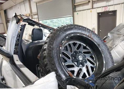 2018 Ford F-150 Xlt z USA, uszkodzony, nr VIN 1FTEW1E5XJFC31968